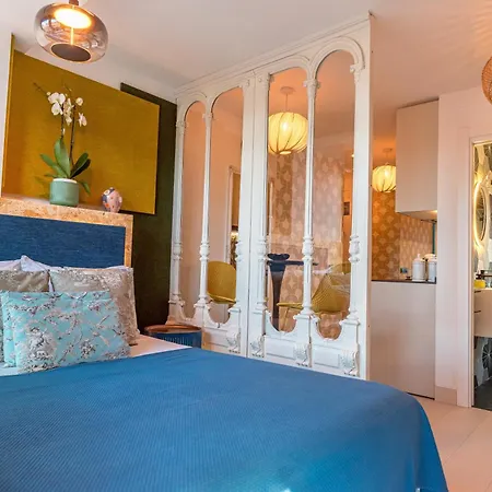 Regency Luxe Apartment Torremolinos